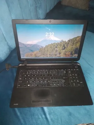 Photo - Laptop Toshiba Satellite C55 4GB Intel HDD 500GB
