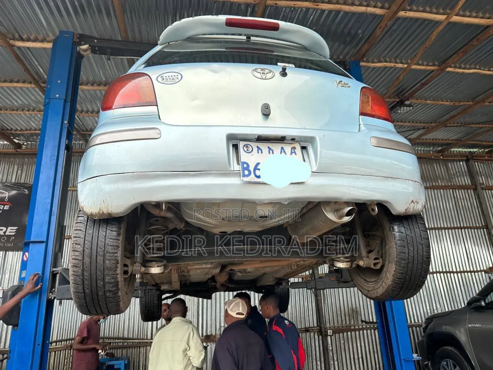 Toyota Vitz 1.0 FWD 3dr 2004 Blue