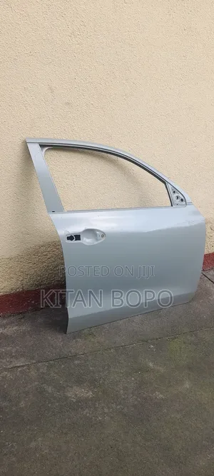 Photo - Suzuki Dzire Swift Front Doors