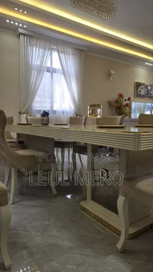 10 Seat Dining Table