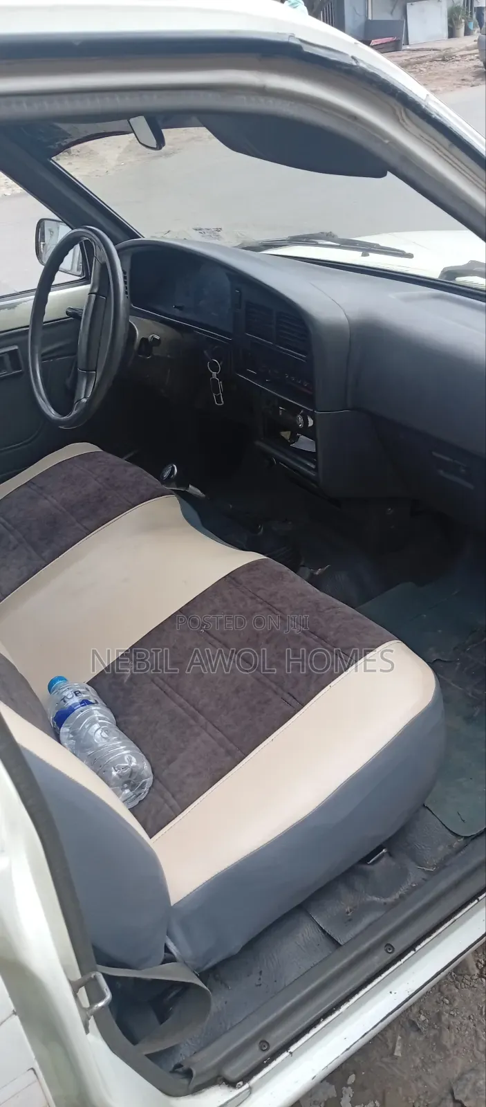 Toyota Hilux 1995 White