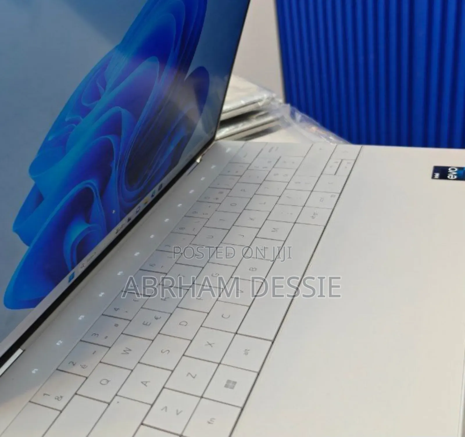 New Laptop Dell XPS 13 32GB Intel Core I7 SSD 1T