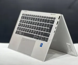 New Laptop HP EliteBook 830 G8 16GB Intel Core I7 SSD 512GB