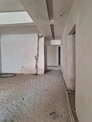 3bdrm Apartment in Jenboro Realestate, Bole for sale