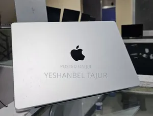 New Laptop Apple MacBook Pro 8GB Apple M3 Pro SSD 512GB