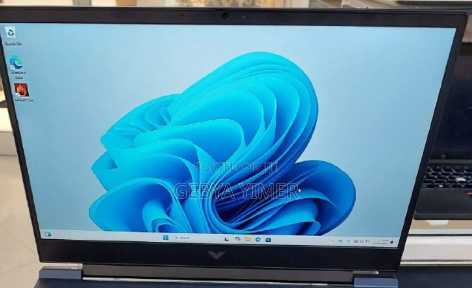 New Laptop HP Victus 16 16GB AMD Ryzen 7 SSD 1T