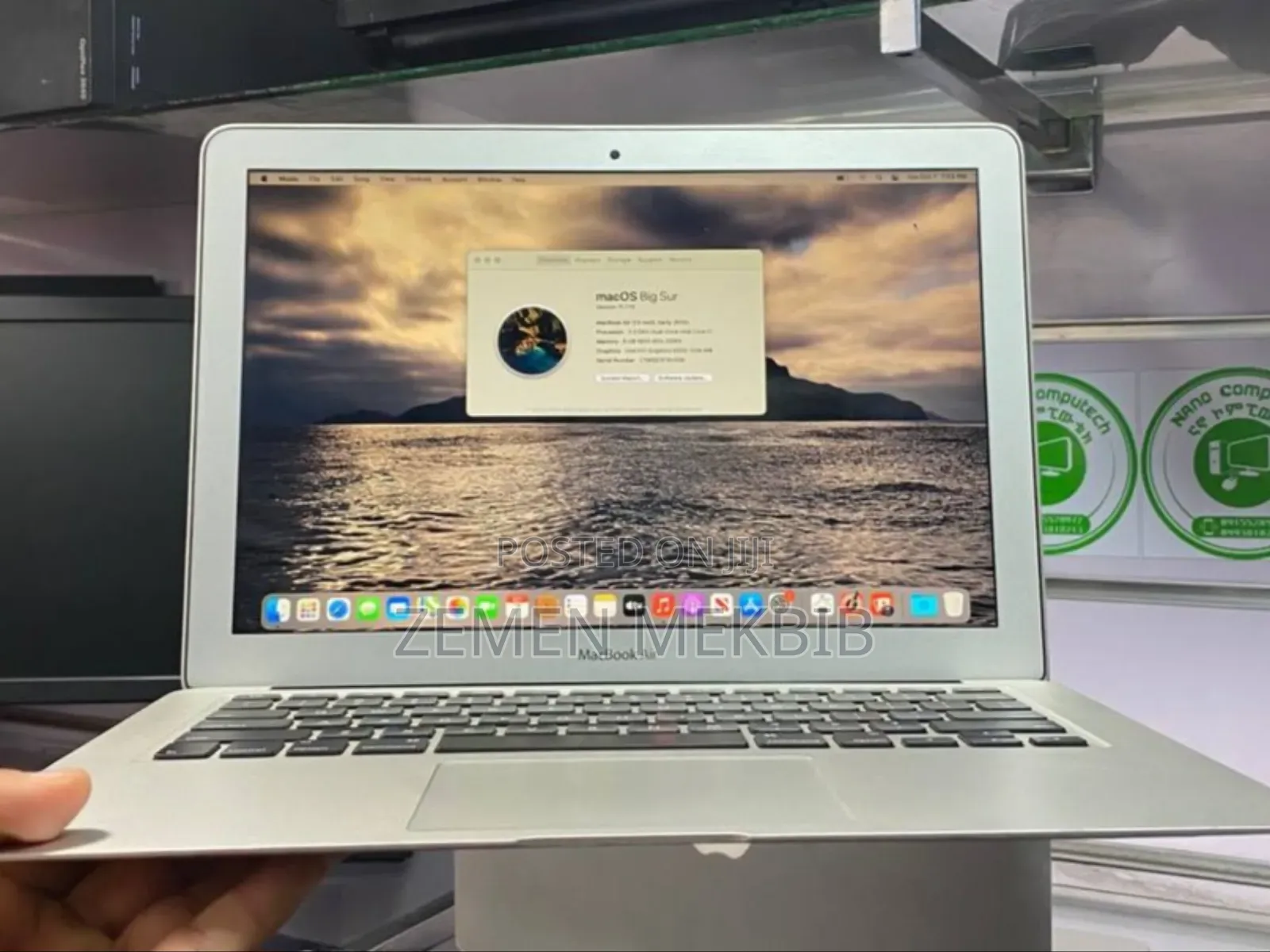 New Laptop Apple MacBook Air 2015 8GB Intel Core i5 SSD 256GB