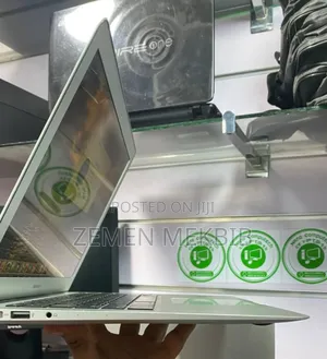 New Laptop Apple MacBook Air 2015 8GB Intel Core i5 SSD 256GB