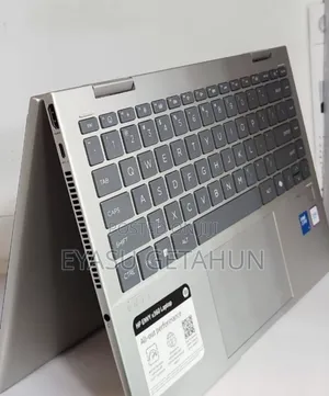 New Laptop HP Envy X360 8GB Intel Core I5 SSD 512GB