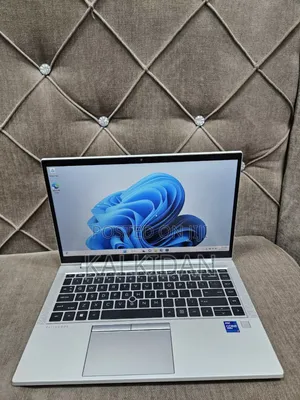 New Laptop HP EliteBook 840 16GB Intel Core I7 SSD 512GB