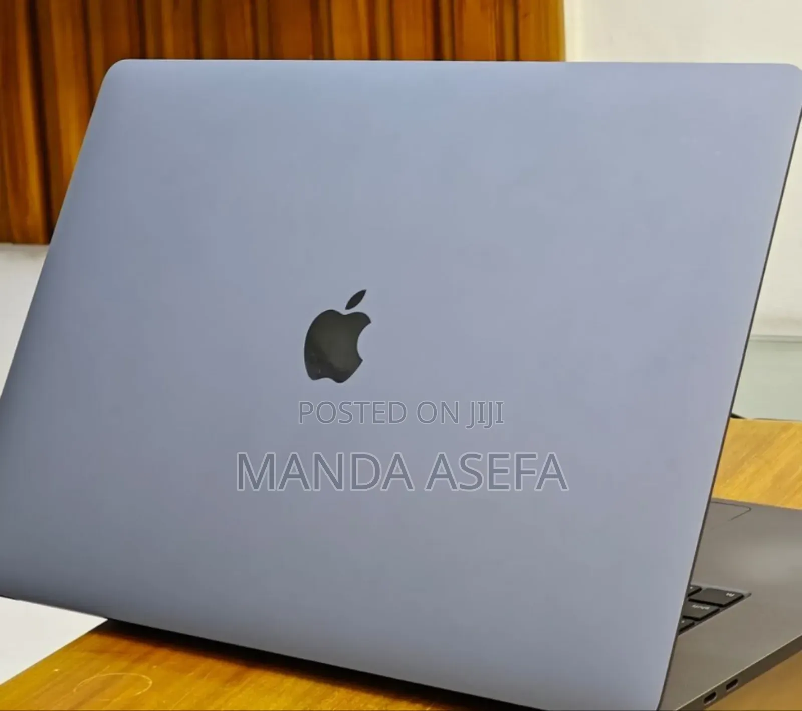 New Laptop Apple MacBook Pro 2019 32GB Intel Core i9 SSD 512GB