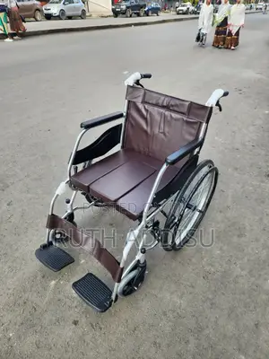 Wheelchair肺部commode Wheelchair腕_wheelchair腔_whwelchair胺=Wheelchair