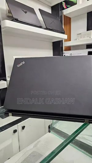 New Laptop Lenovo ThinkPad T495s 16GB AMD Ryzen 7 SSD 512GB