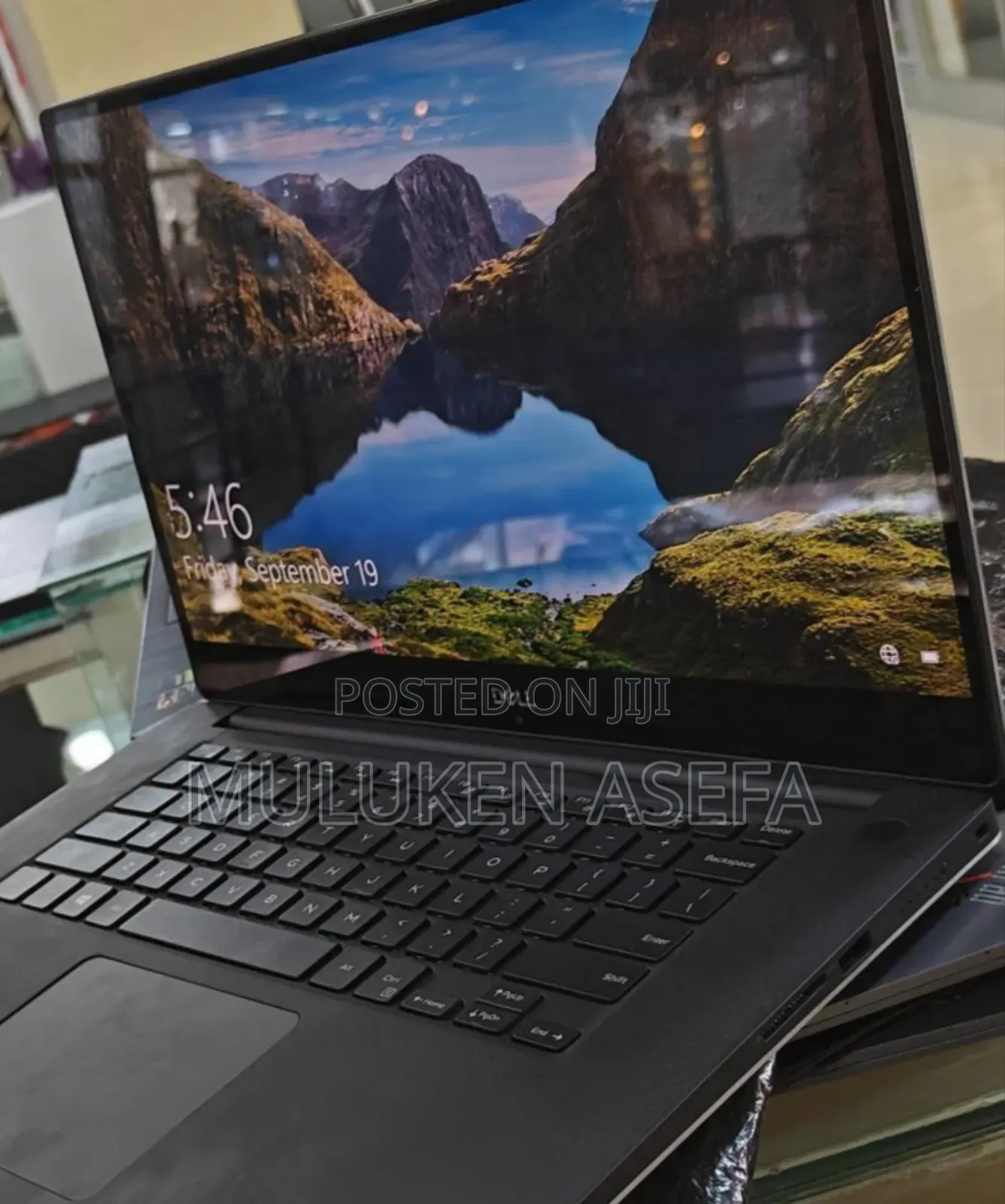 New Laptop Dell Precision 5540 16GB Intel Core I7 SSD 512GB