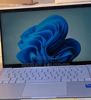 New Laptop HP Pavilion X360 8GB Intel Core I5 SSD 512GB