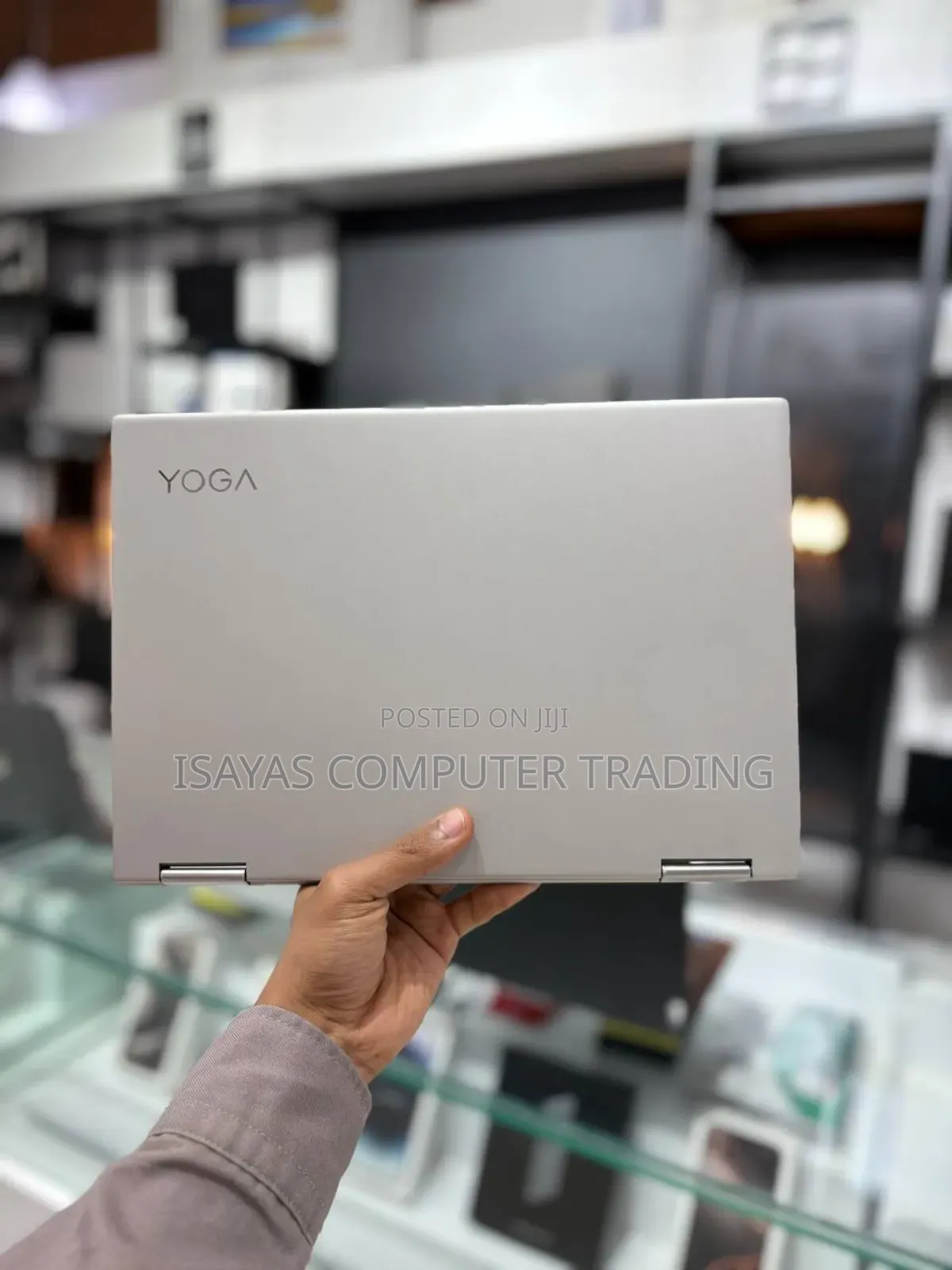 New Laptop Lenovo Yoga 730 8GB Intel Core I5 SSD 512GB