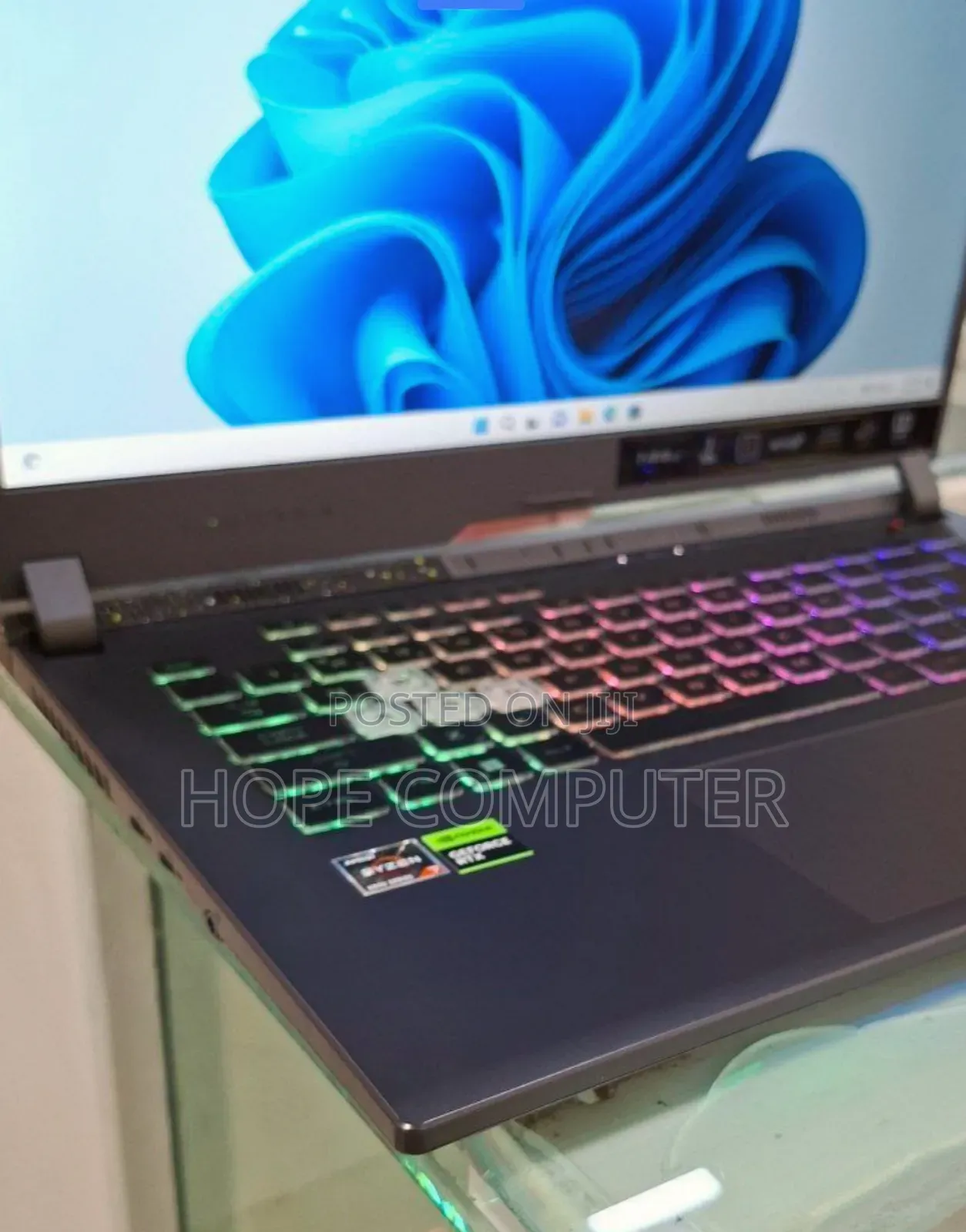 New Laptop Asus ROG Strix G15 16GB AMD Ryzen 7 SSD 1T