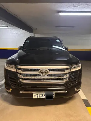Photo - Toyota Land Cruiser 2023 Black