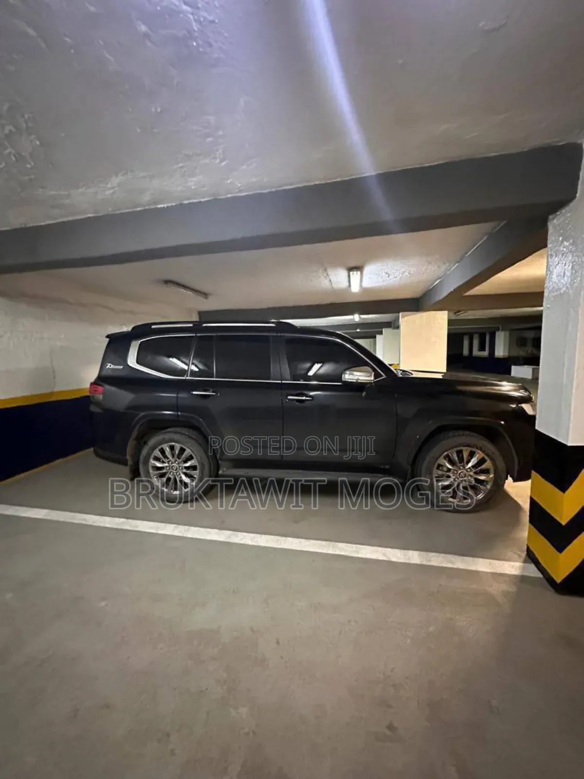 Toyota Land Cruiser 2023 Black