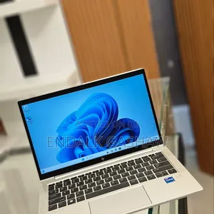 New Laptop HP EliteBook 830 G8 16GB Intel Core I7 SSD 512GB