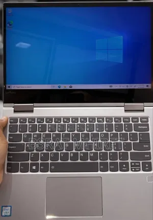 New Laptop Lenovo Yoga 730 8GB Intel Core i5 SSD 512GB