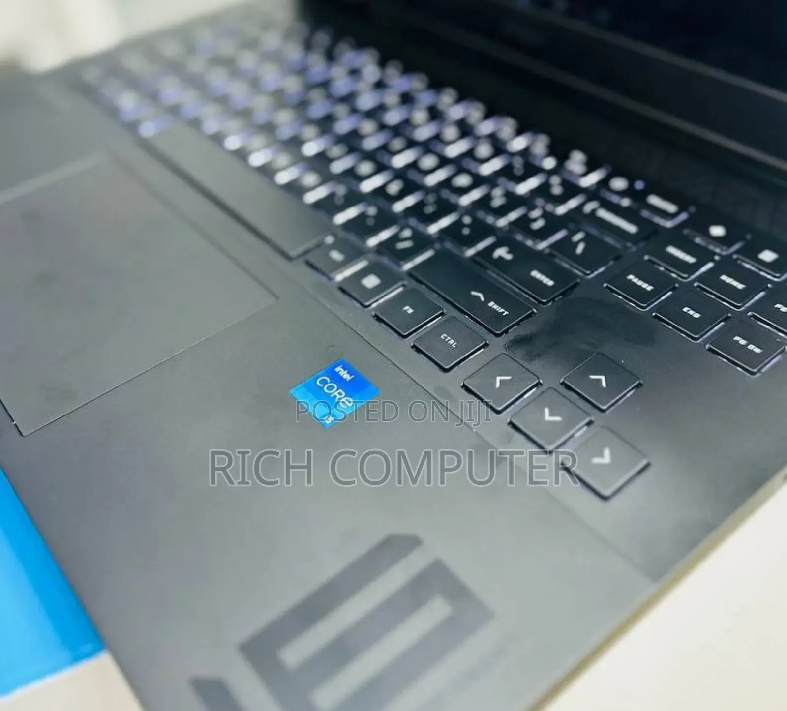New Laptop HP OmniBook 5 16" 16GB Intel Core I5 SSD 512GB