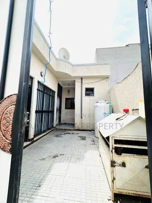 Furnished 2bdrm House in አያት, Yeka for sale