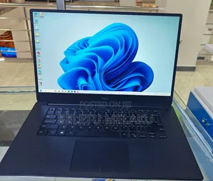 New Laptop Dell 32GB Intel Core I7 SSD 1T