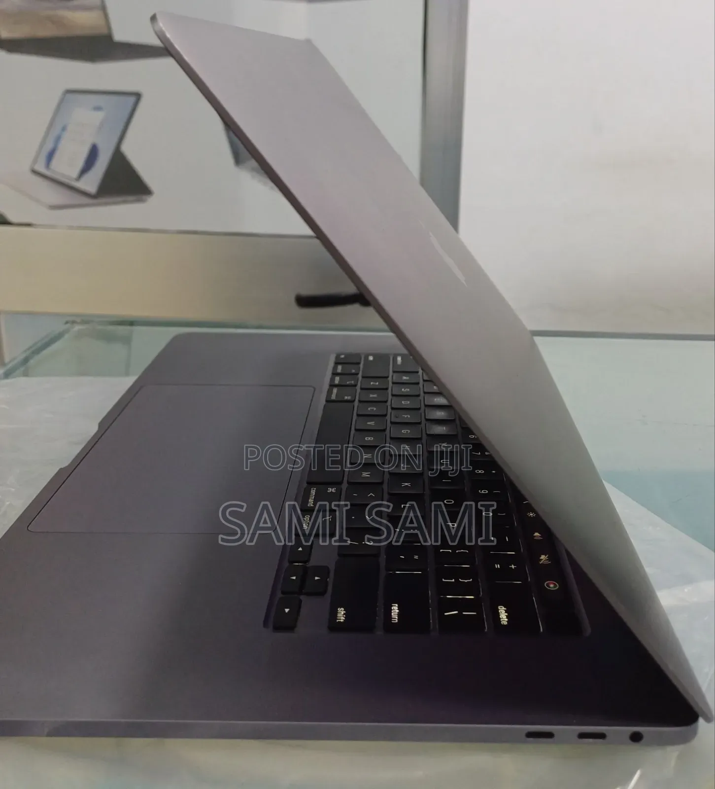 New Laptop Apple MacBook Pro 2019 32GB Intel Core I9 SSD 1T