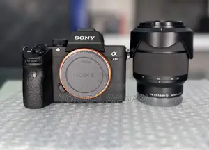 Sony A7 | With 28-70mm