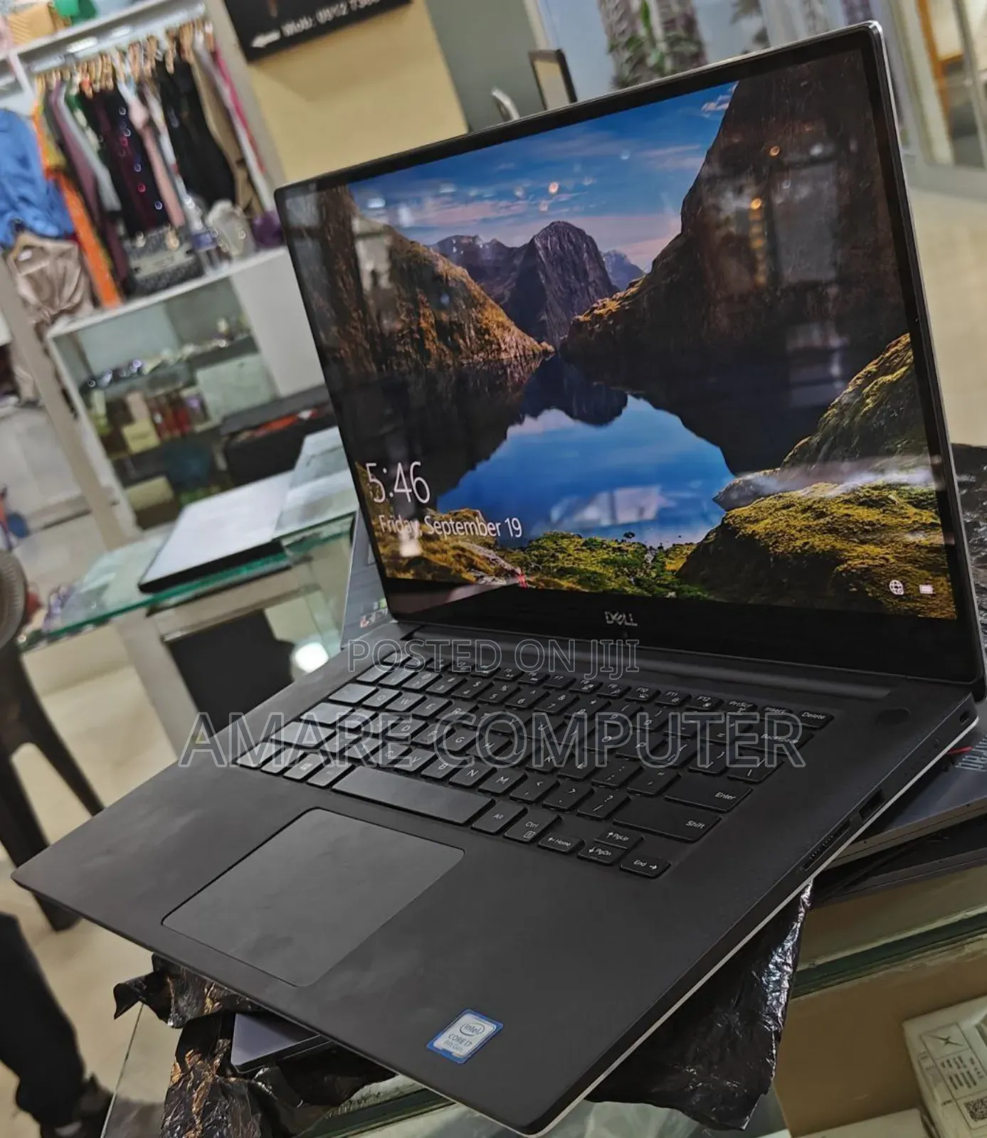 New Laptop Dell Precision 5540 16GB Intel Core I7 SSD 512GB