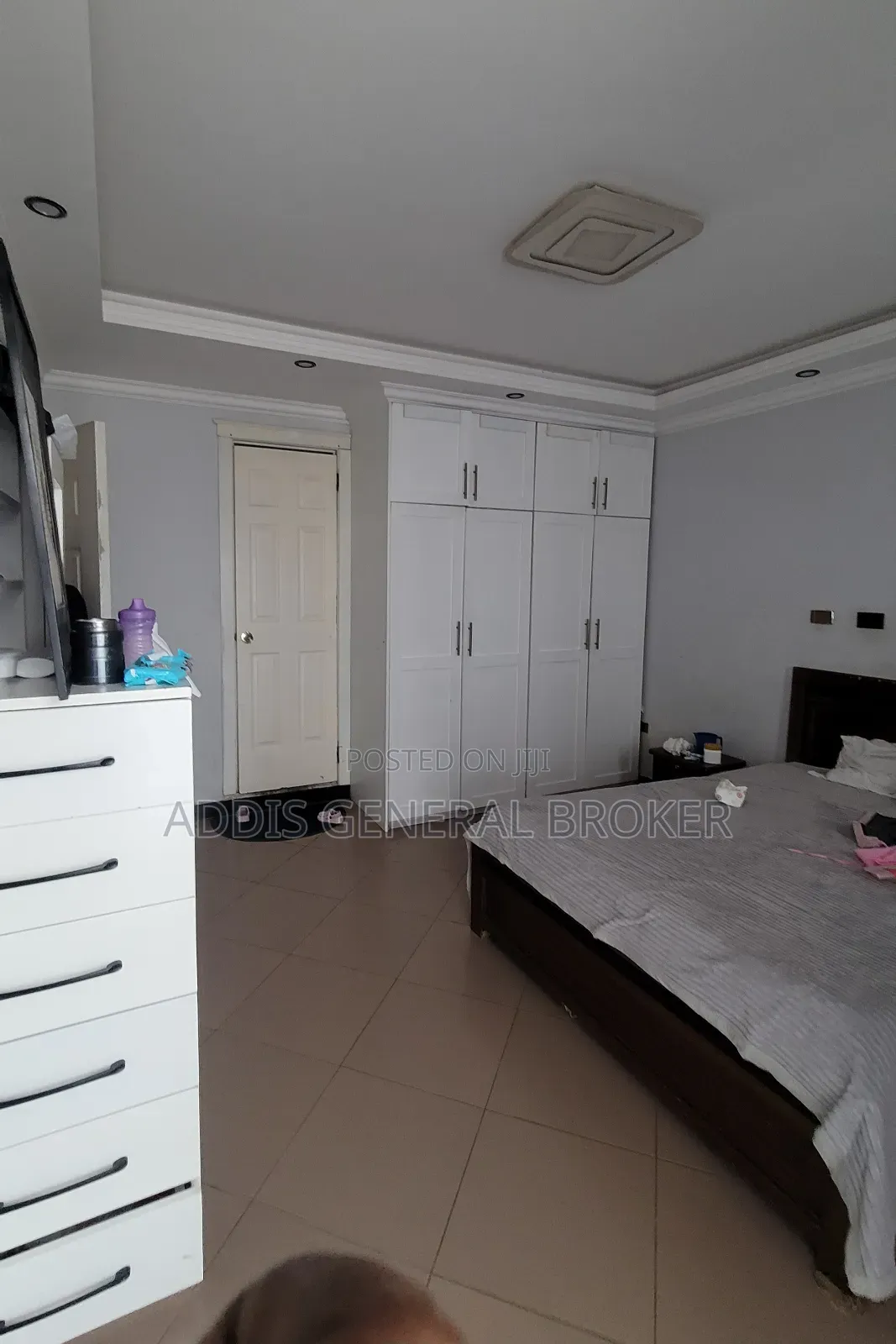 3bdrm Apartment in Haile Garment, Nifas Silk-Lafto for sale