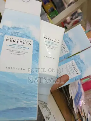 Centella Hyalu-Cica Water-Fit Sun Serum Spf50+ Pa+ by Skin1004!