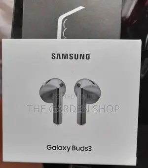 Photo - Original Samsung Bud 3
