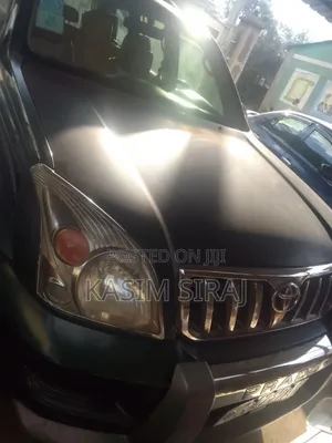 Photo - Toyota Land Cruiser Prado 3.0 D-4D 3dr 2006 Blue