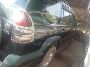 Toyota Land Cruiser Prado 3.0 D-4D 3dr 2006 Blue