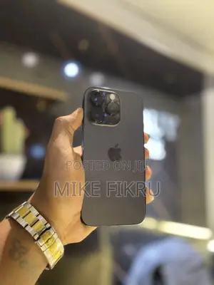 Photo - Apple iPhone 14 Pro 128 GB Black