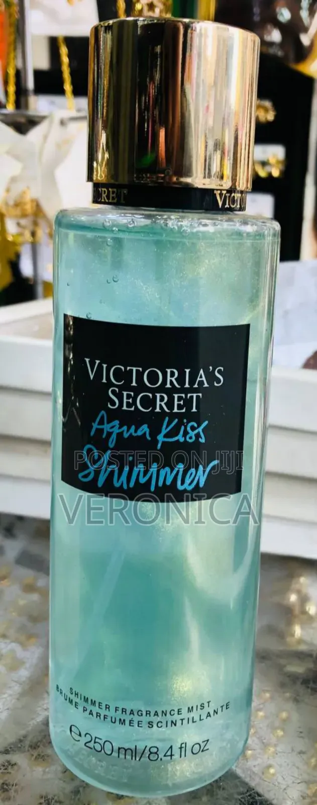Victoria's Secret Aqua Kiss Shimmer Body Mist