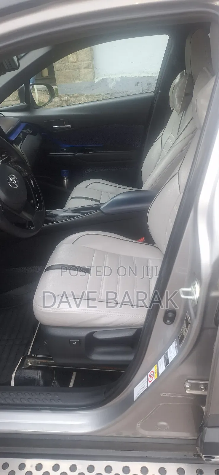 Toyota C-HR 2017 Silver