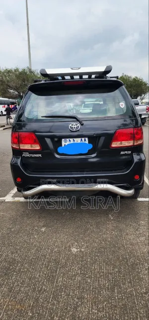 Toyota Fortuner 2.7 RWD 2006 Black