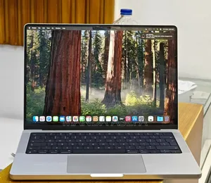 New Laptop Apple MacBook Pro M1 16GB Apple M1 Pro SSD 1T