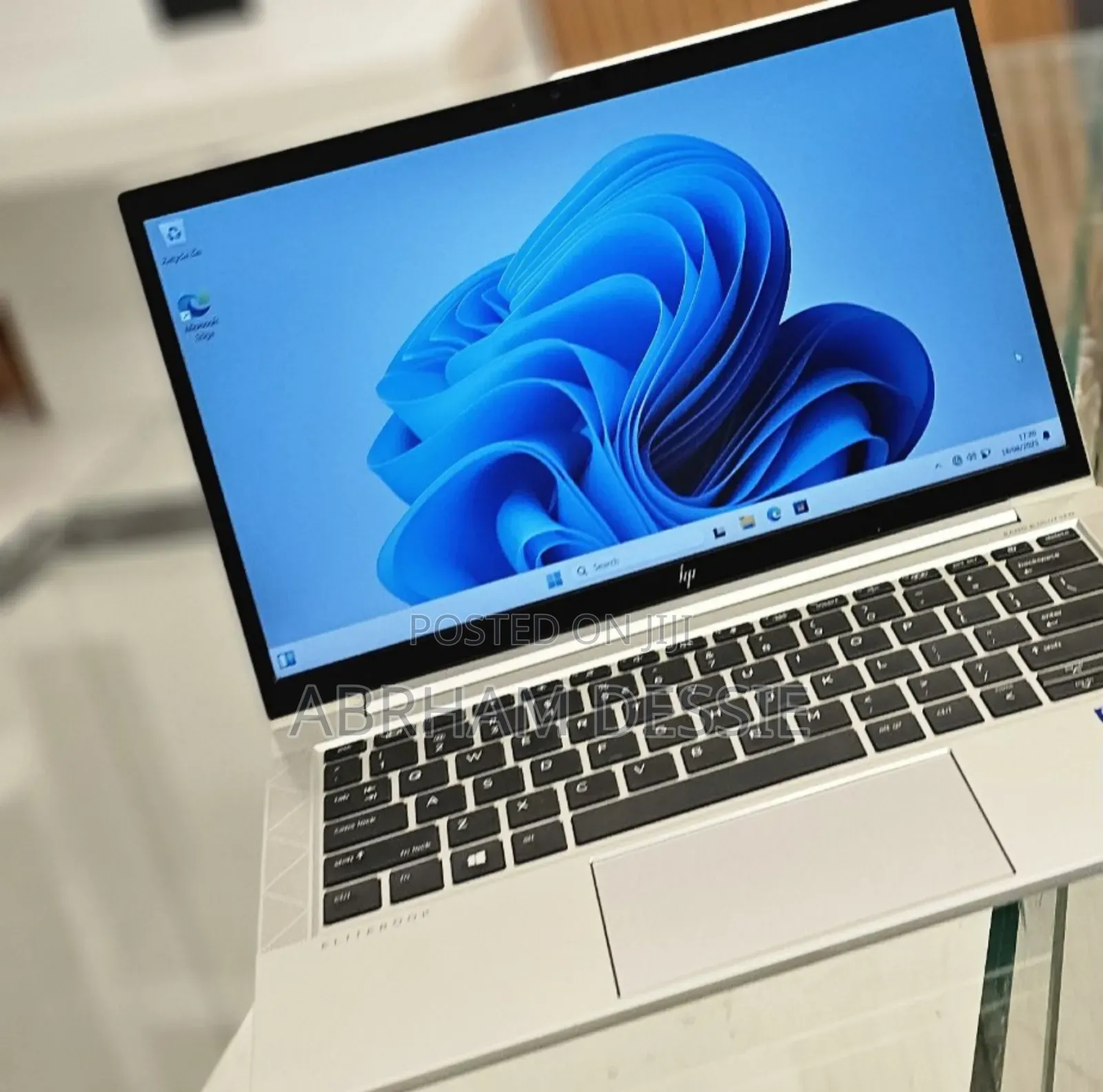 New Laptop HP 16GB Intel Core i7 SSD 512GB