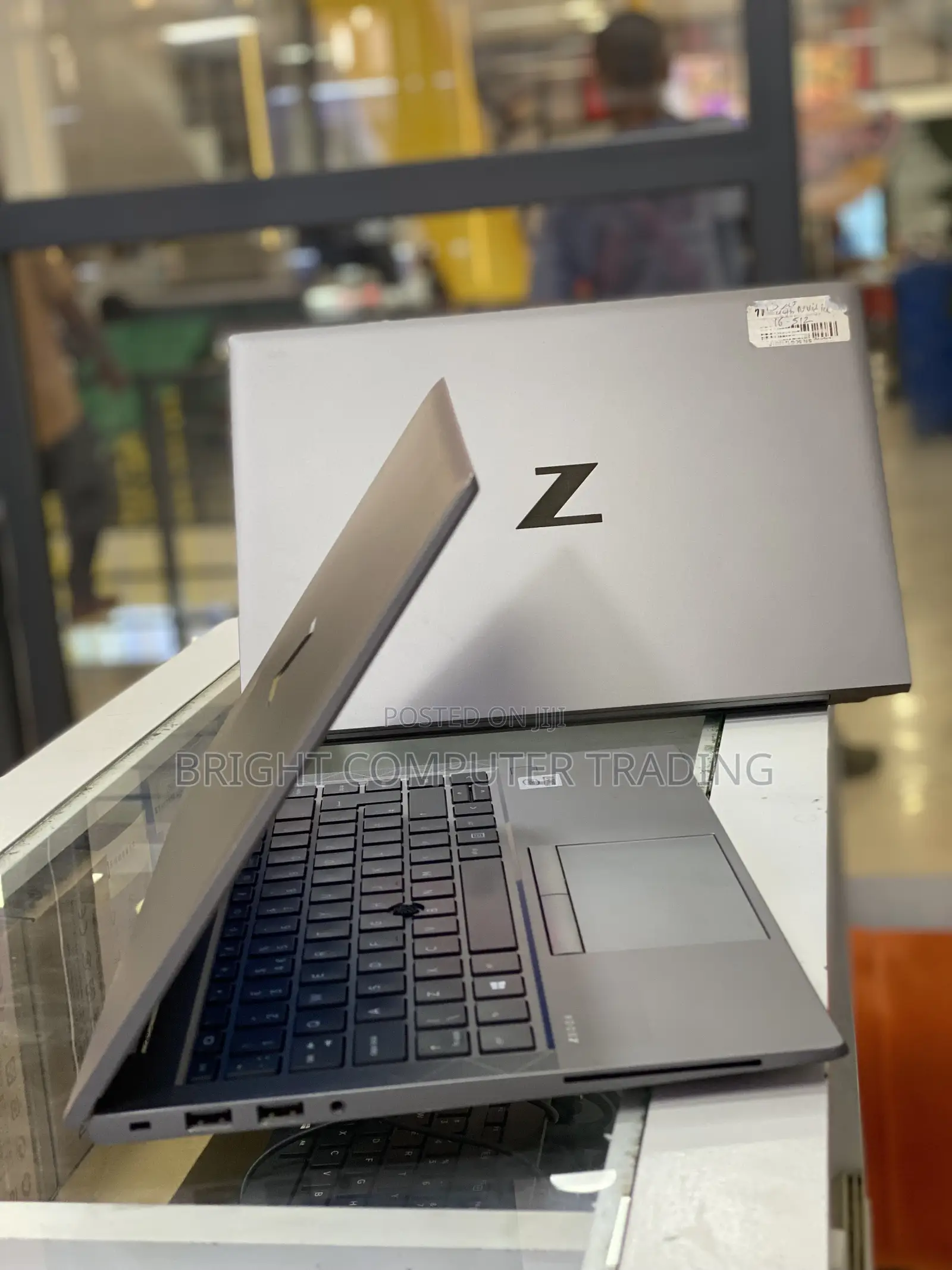 New Laptop HP ZBook 14 16GB Intel Core I7 SSD 512GB