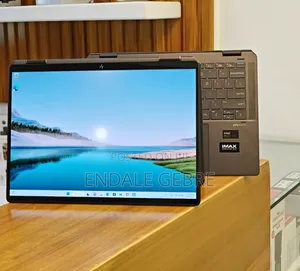 Photo - New Laptop HP Spectre 14 32GB Intel Core I7 SSD 1T