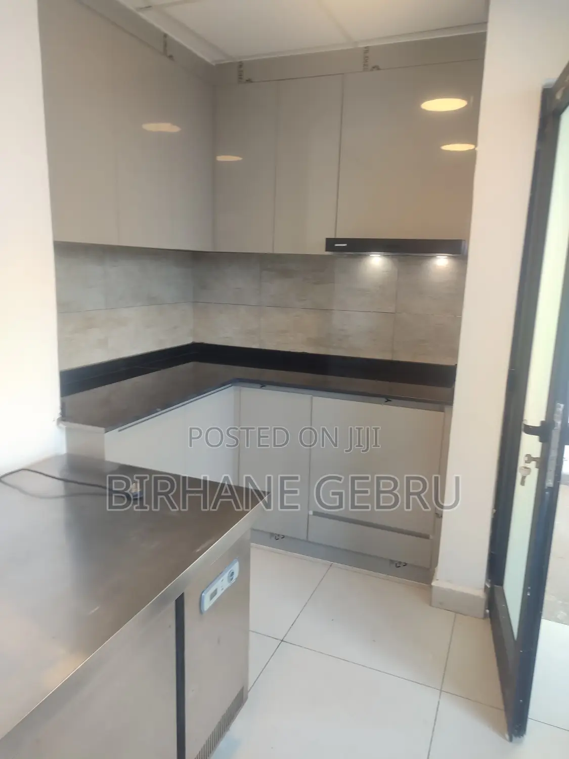 4bdrm Apartment in Luxury Apartument, Lideta for rent