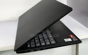 New Laptop Lenovo Ideapad V14 IGL 8GB AMD Ryzen 3 SSD 256GB