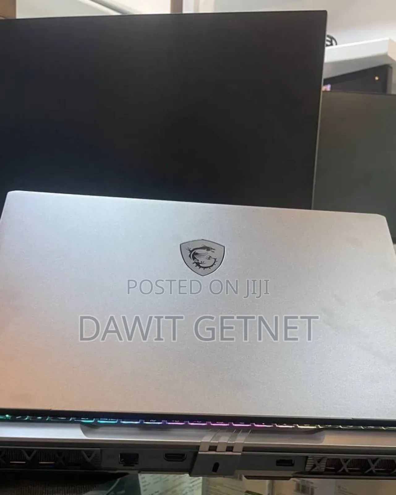 New Laptop MSI Vector 16 HX AI A2XWIG 16GB Intel Core Ultra 7 SSD 1T