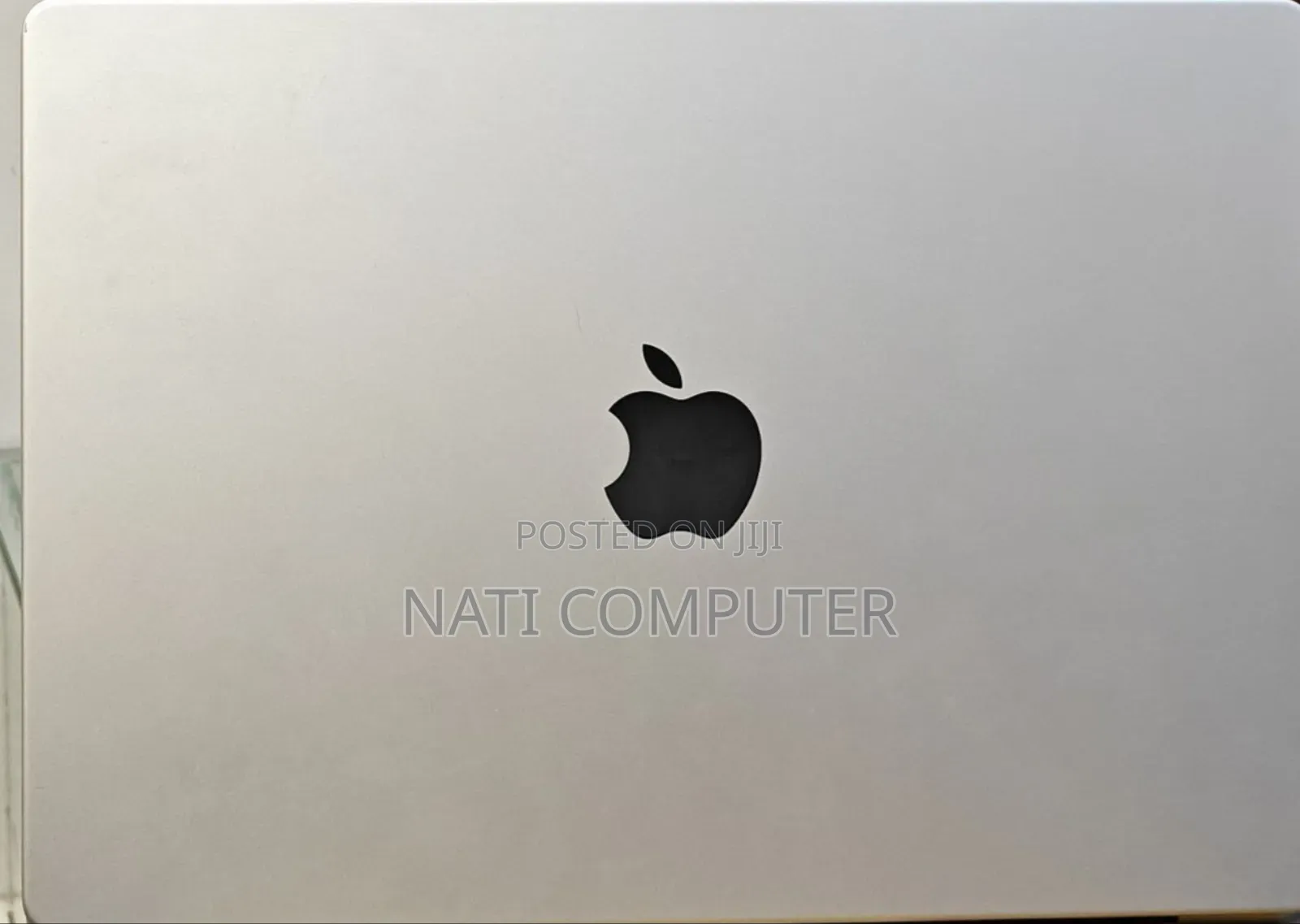 New Laptop Apple MacBook Pro M1 16GB AMD A8 SSD 1T