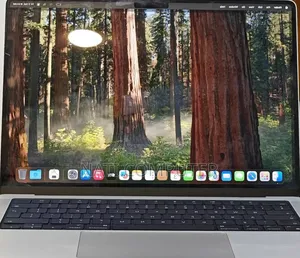 New Laptop Apple MacBook Pro M1 16GB AMD A8 SSD 1T