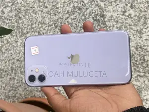 Photo - Apple iPhone 11 64 GB Purple